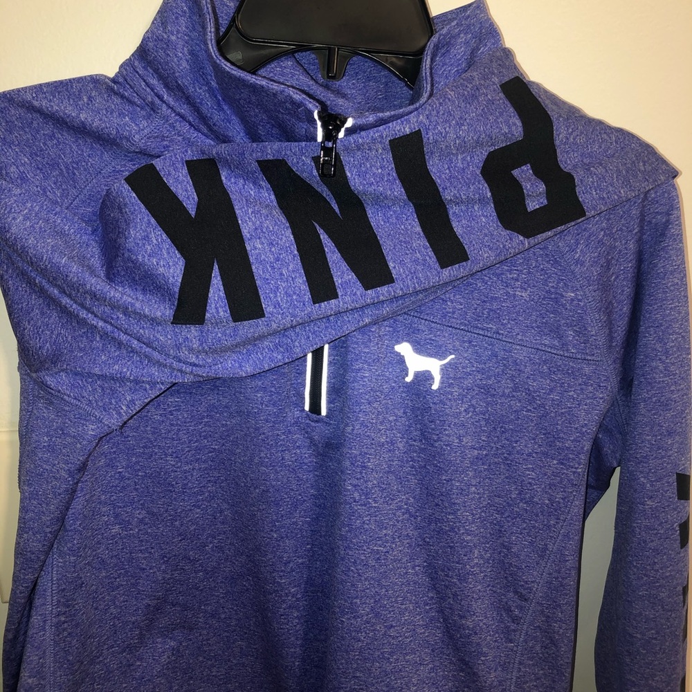 VS Pink pullover